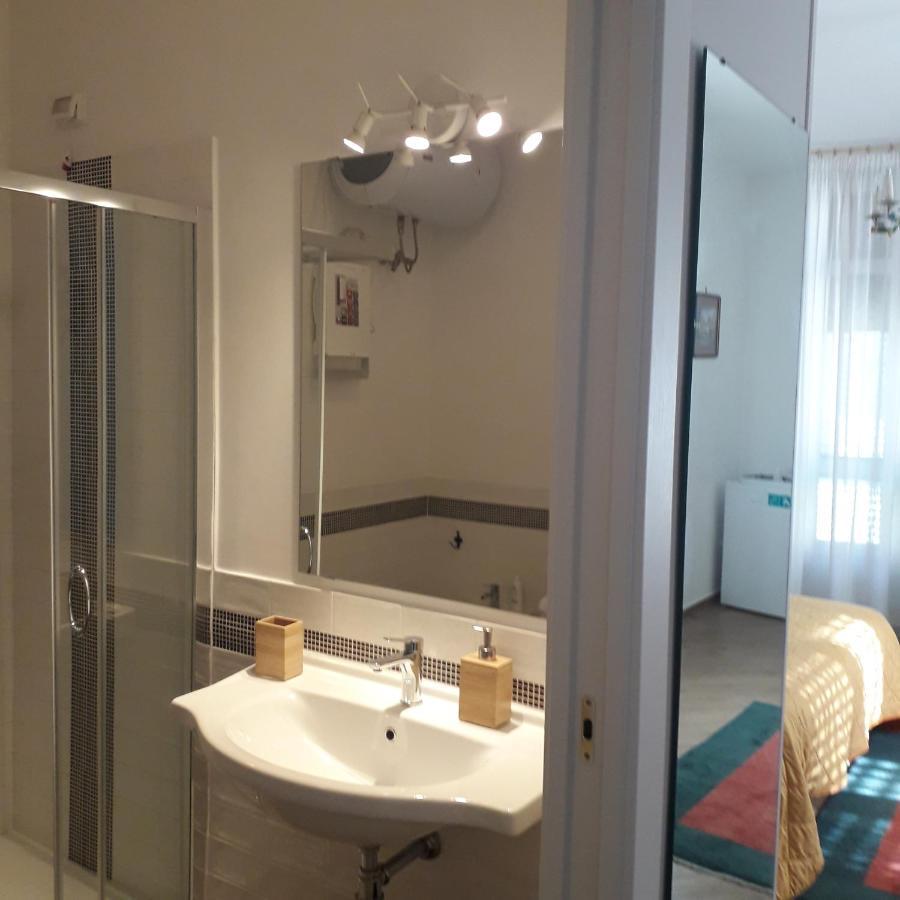 B&B Villa Ocsia San Giorgio a Cremano Buitenkant foto
