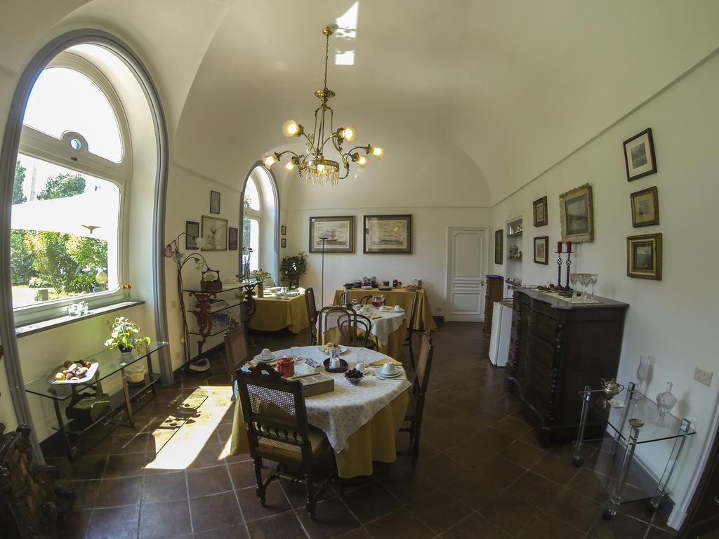 B&B Villa Ocsia San Giorgio a Cremano Buitenkant foto