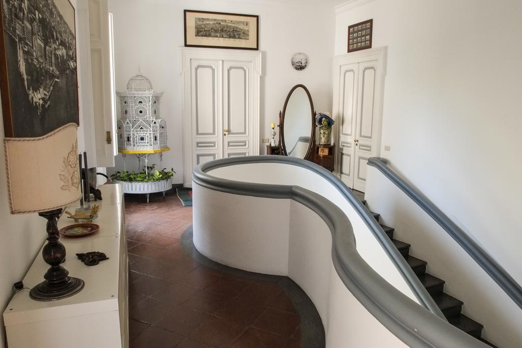 B&B Villa Ocsia San Giorgio a Cremano Buitenkant foto