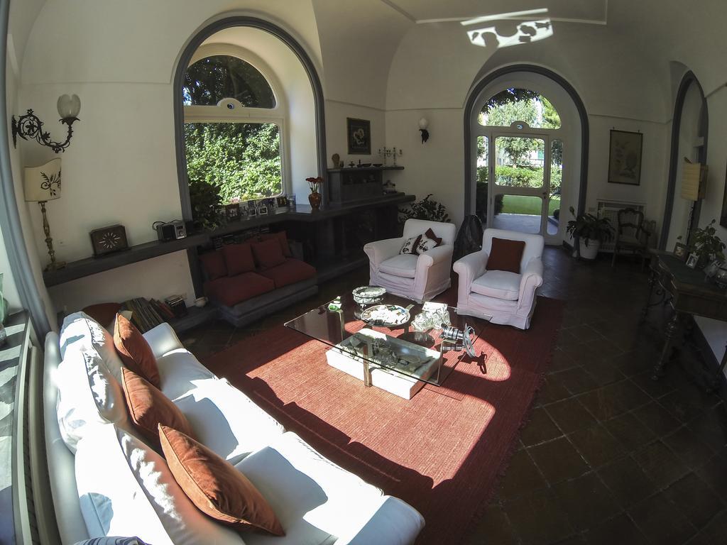 B&B Villa Ocsia San Giorgio a Cremano Buitenkant foto
