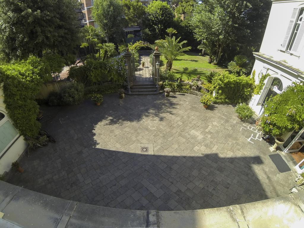B&B Villa Ocsia San Giorgio a Cremano Buitenkant foto